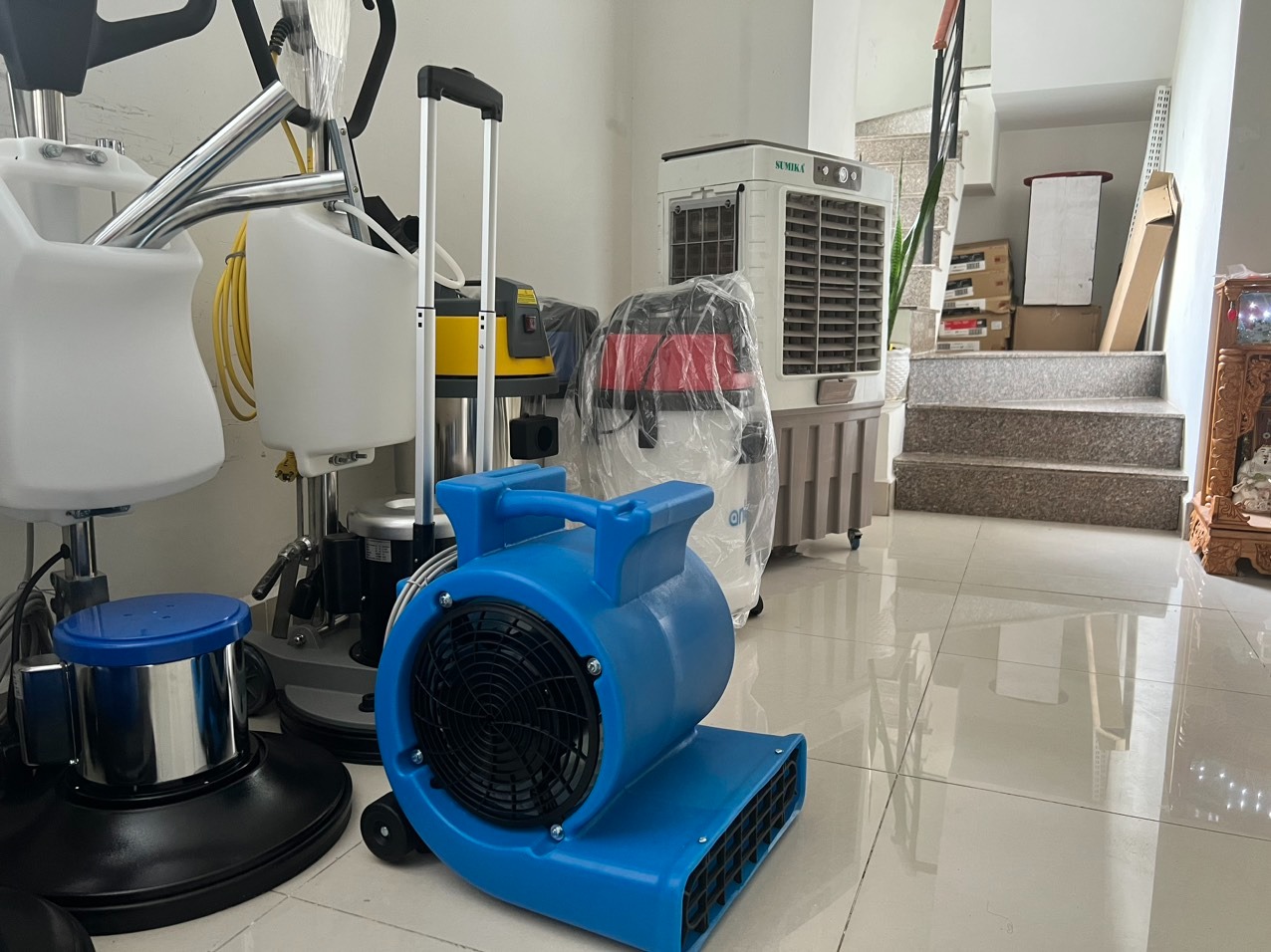 Dịch vụ cho thuê máy thổi sấy thảm tại Đà Lạt